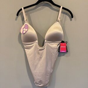 NWT Spanx Suit Your Fancy Low-Back Thong Bodysuit – Size M